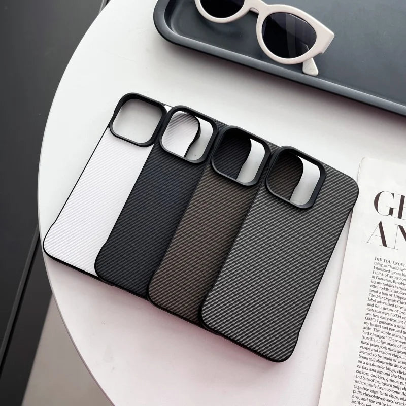 High Quality Frameless Carbon Fiber Texture Cell Phone Case for iPhone 16 15 Pro Max Plus Hrad PC Protective Back Cover Goodie Bag